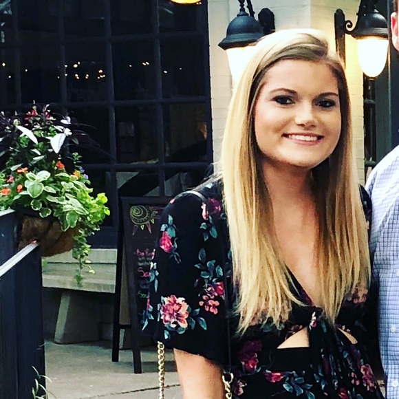 Meet your Posher, Kaitlyn - Picture 1 of 1